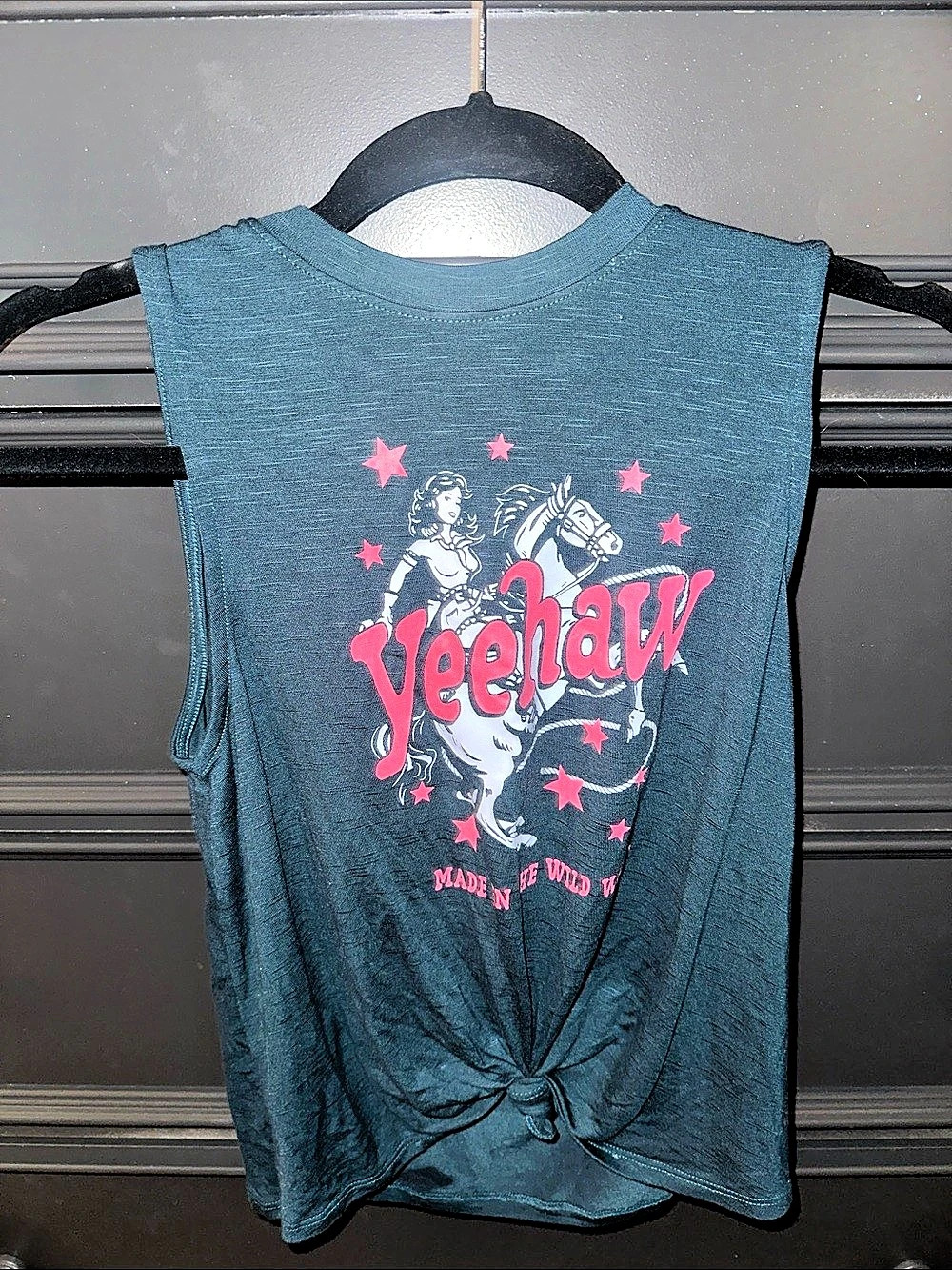 Wild Roper Tank Top Graphic Muscle Tee in Blue